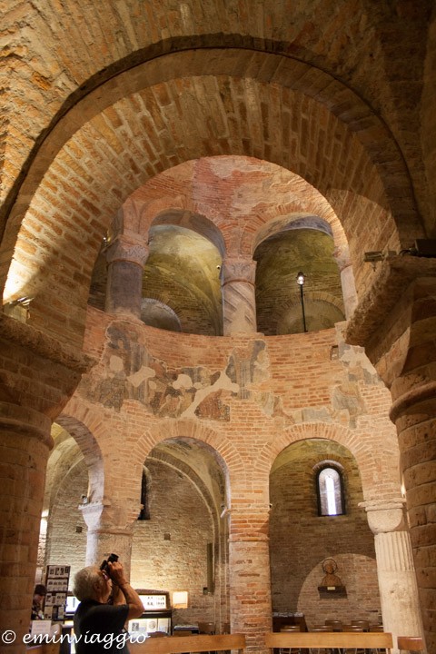 Mantova interno rotonda di San Lorenzo